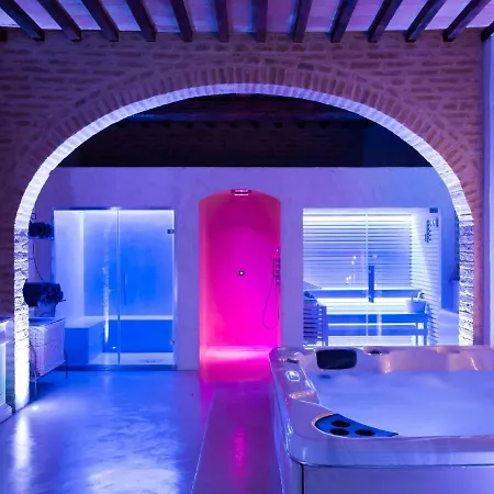 Elegant In Papiano With Whirlpool * Casalina
